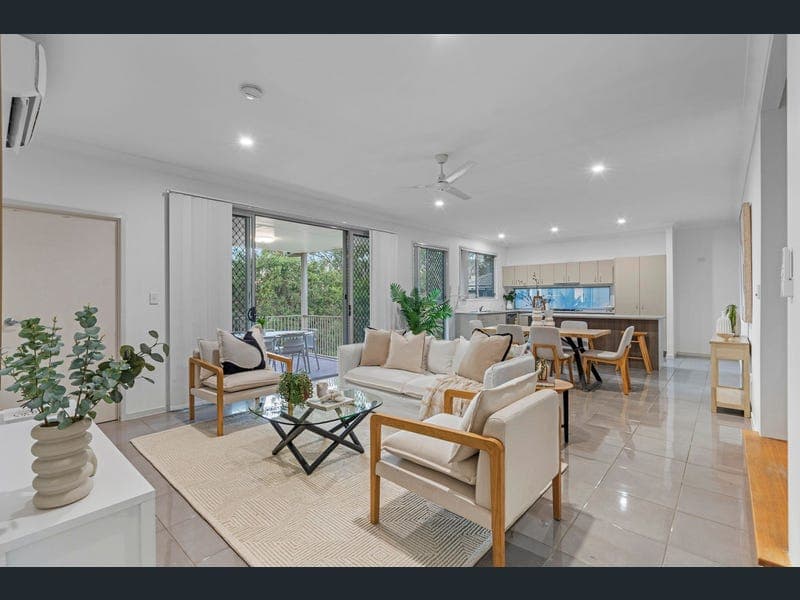 15 Highvale Court, Bahrs Scrub — photo 1 of 5