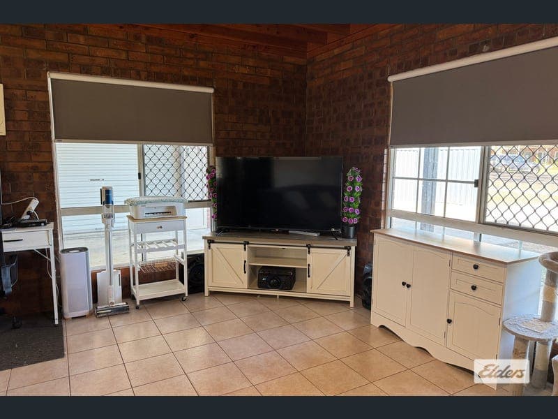23 Zeller Street, Chinchilla — photo 1 of 5