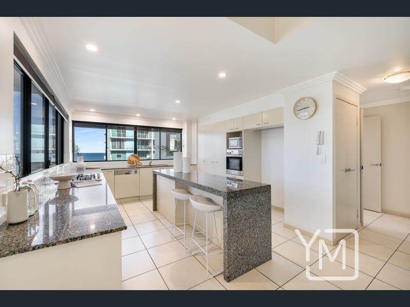 8/30 Canberra Terrace, Caloundra — photo 1 of 5