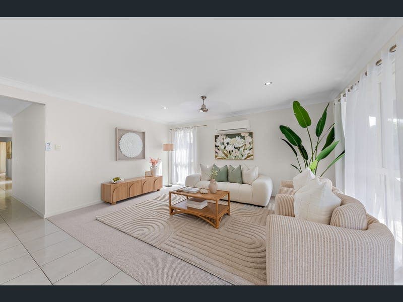 93 Fairweather Road, Cannonvale — photo 1 of 5