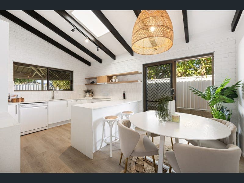 21 Doondoon Street, Currimundi — photo 1 of 5