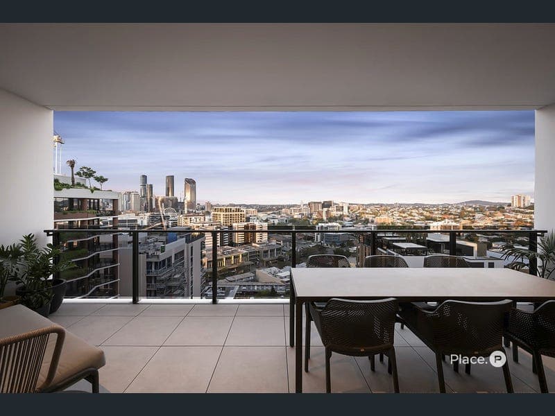 81902/23 Mollison Street, West End — photo 1 of 5