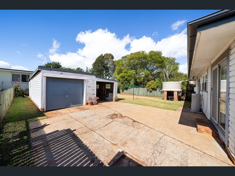 264 Geddes Street, Centenary Heights — photo 1 of 5