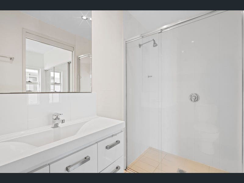 43/28 Ferry Road, West End — photo 1 of 5
