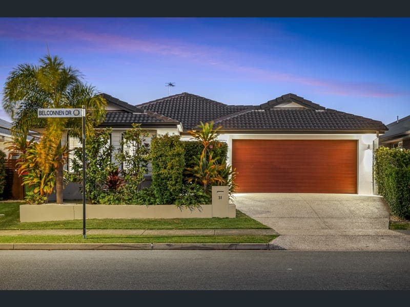 31 Belconnen Drive, Pimpama — photo 1 of 5