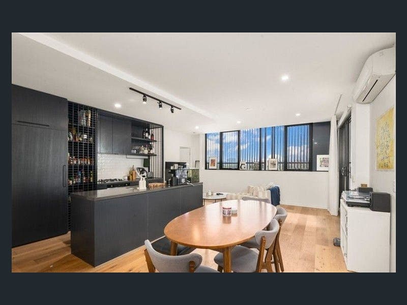 508/10 Buchanan Street, West End — photo 1 of 5