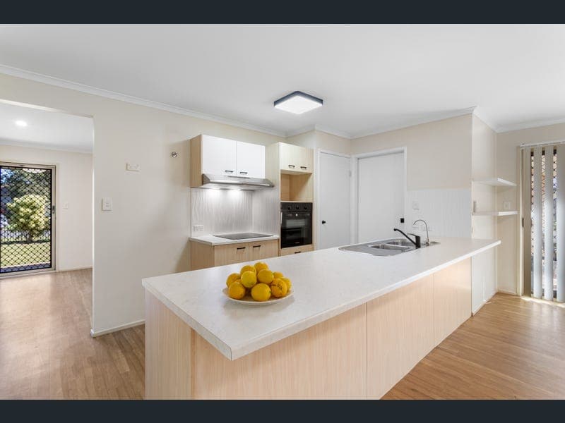 5 ABERFOYLE DRIVE, Deception Bay — photo 1 of 5