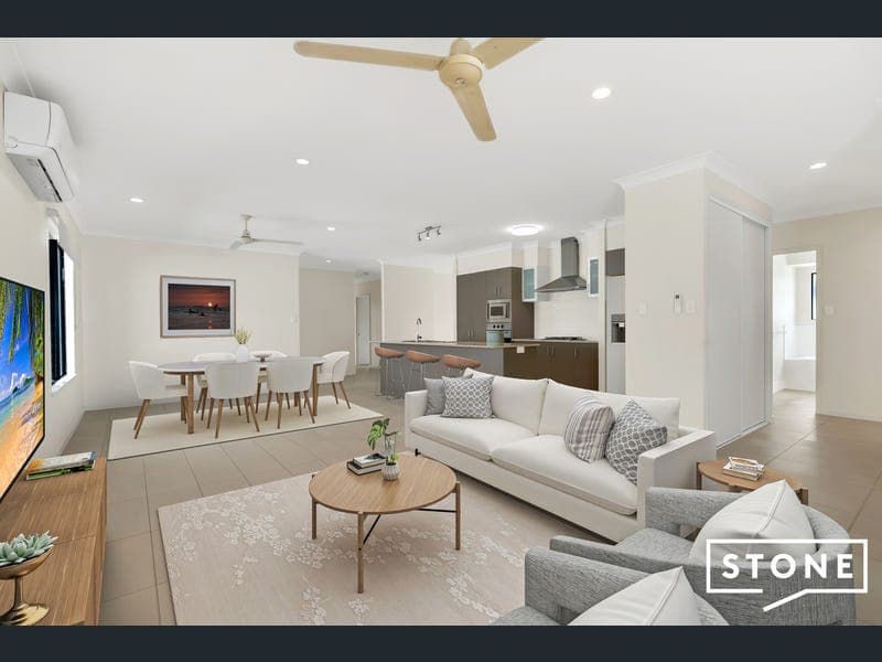 12 Sandridge Way, Smithfield — photo 1 of 5