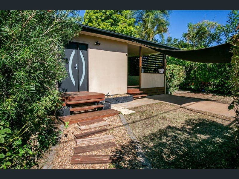 65 Sunset Drive, Mount Isa — photo 1 of 5