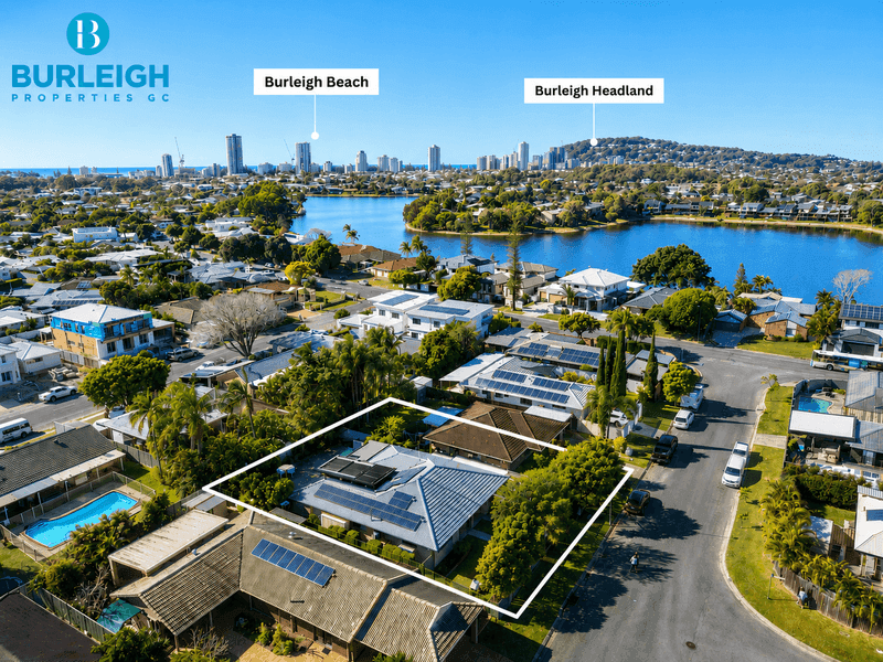 7 Manakin Avenue, Burleigh Waters — photo 1 of 5