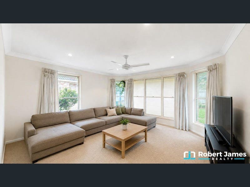23 Golf Course Drive, Tewantin — photo 1 of 5