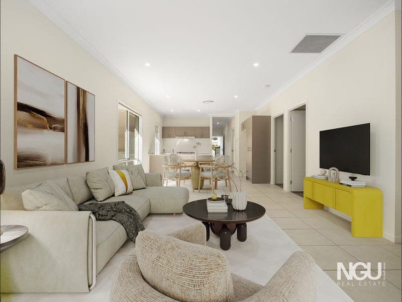 21 Alberg Street, Spring Mountain — photo 1 of 5