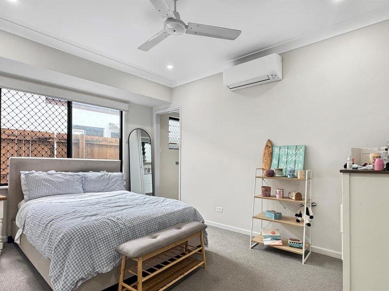 10 Ainslie Place, Smithfield — photo 1 of 5