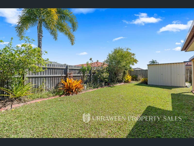 18 Emerald Park Way, Urangan — photo 1 of 5