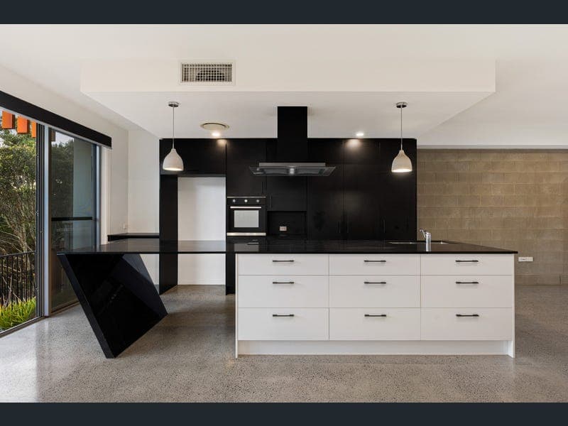 32 Fig Tree Lane, Maroochydore — photo 1 of 5