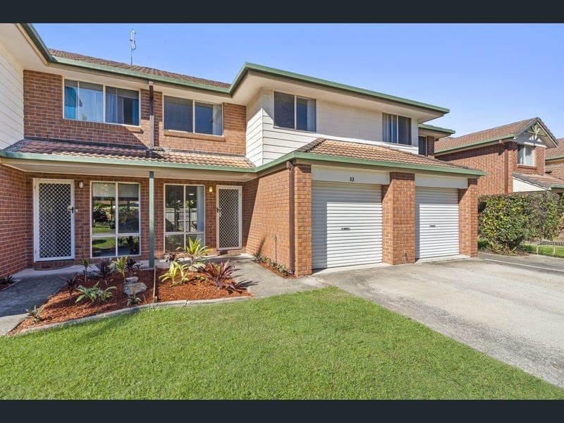 32/643 Pine Ridge Road, Biggera Waters — photo 1 of 5