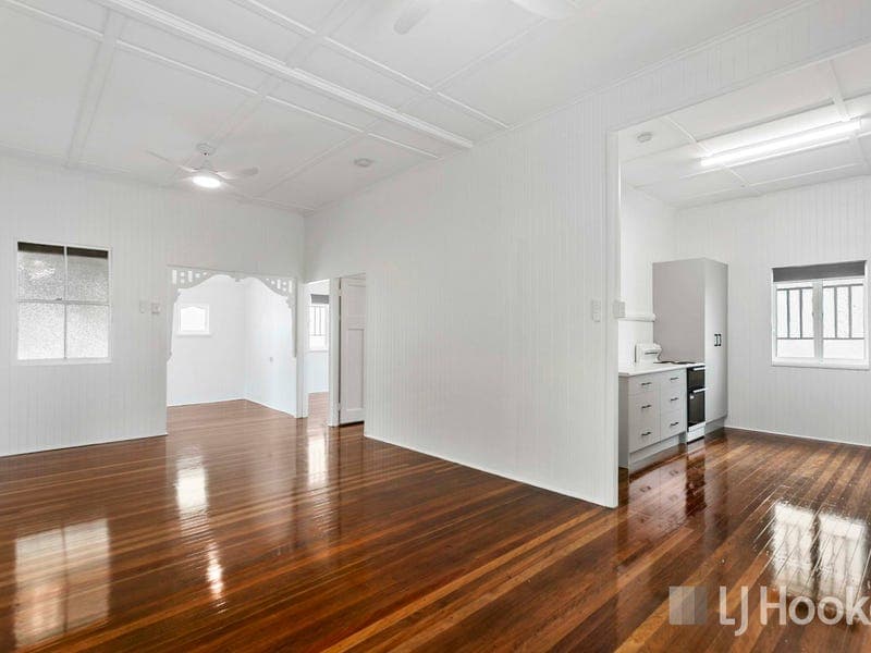 305 Pallas Street, Maryborough — photo 1 of 5