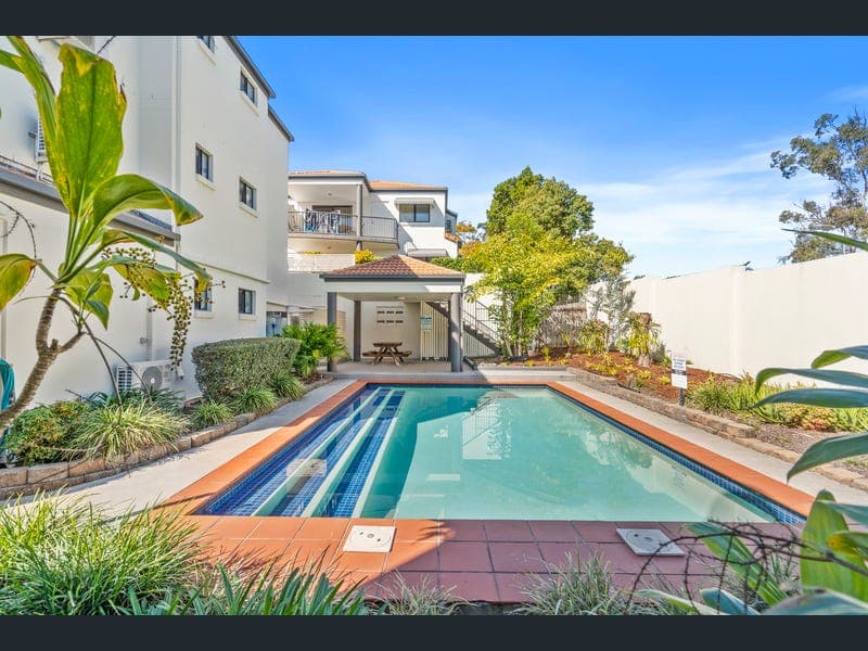 24/15 Dansie Street, Greenslopes — photo 1 of 5