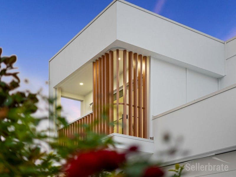 50 Greenleaf Grove, Bahrs Scrub — photo 1 of 5