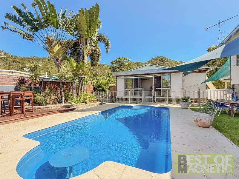 22 Lilac Street, Nelly Bay — photo 1 of 5