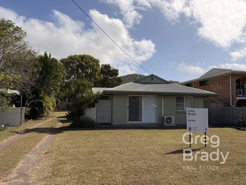 58 Zelma Street, Grasstree Beach — photo 1 of 5