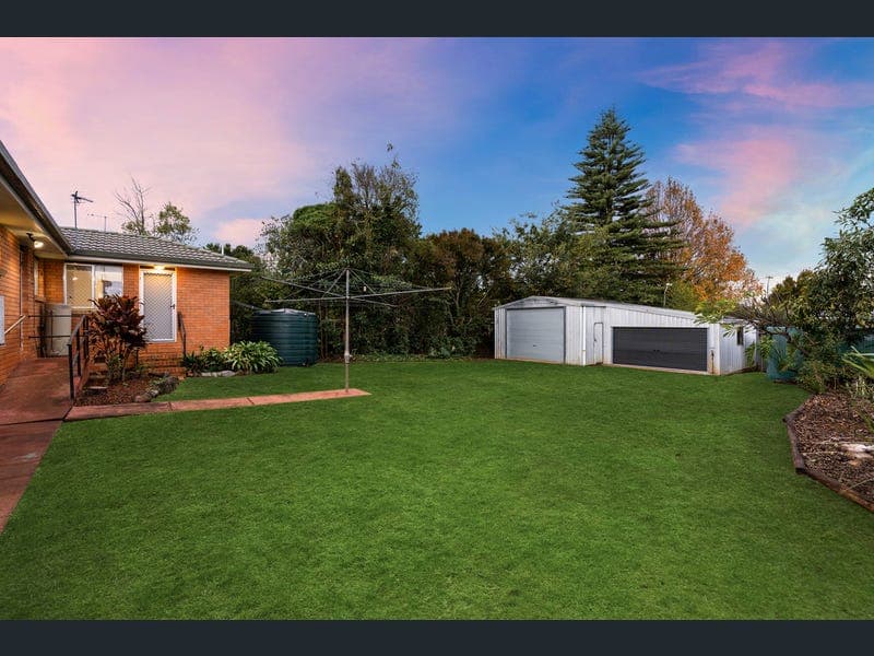284 West Street, Kearneys Spring — photo 1 of 5