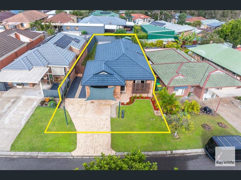9 Petunia Crescent, Mount Cotton — photo 1 of 5