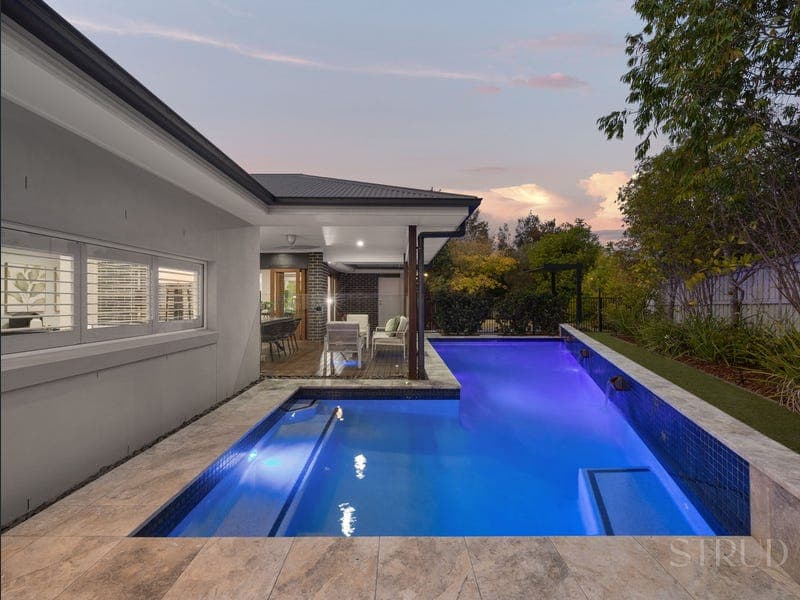 11 Bertilia Street, Augustine Heights — photo 1 of 5