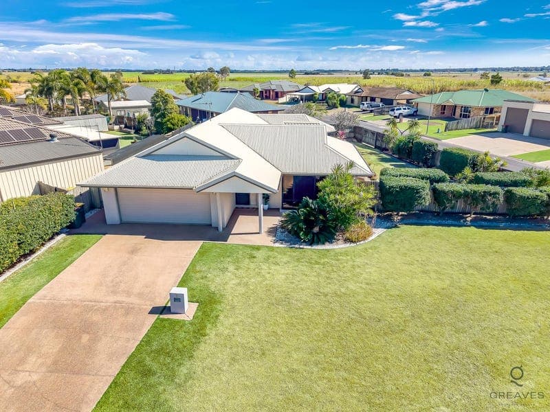 1 Comino Court, Bundaberg North — photo 1 of 5
