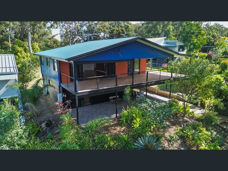 36 Beelong Street, Macleay Island — photo 1 of 5