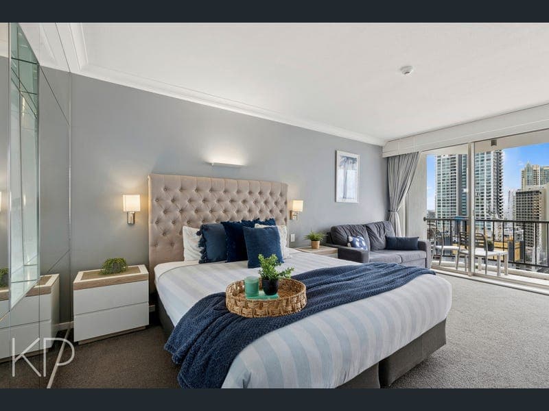 1727/22 View Avenue, Surfers Paradise — photo 1 of 5
