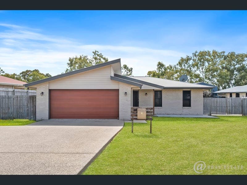 4 Plum Tree Close, Taranganba — photo 1 of 5