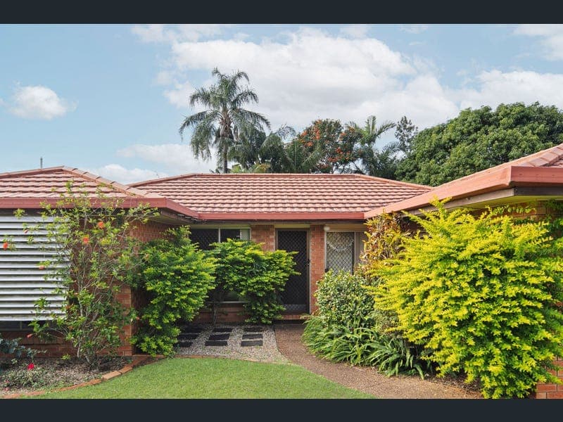 229 James Street, Redland Bay — photo 1 of 5