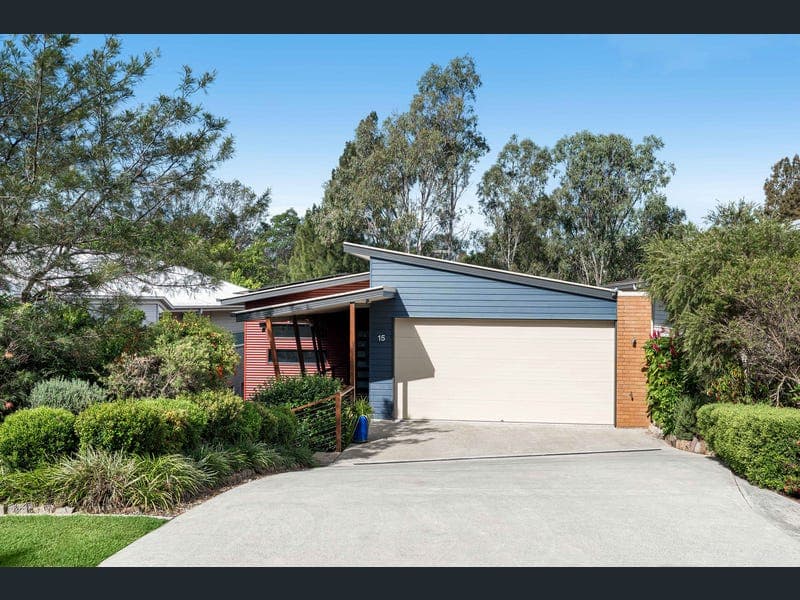 15/7 Oasis Close, Manly West — photo 1 of 5