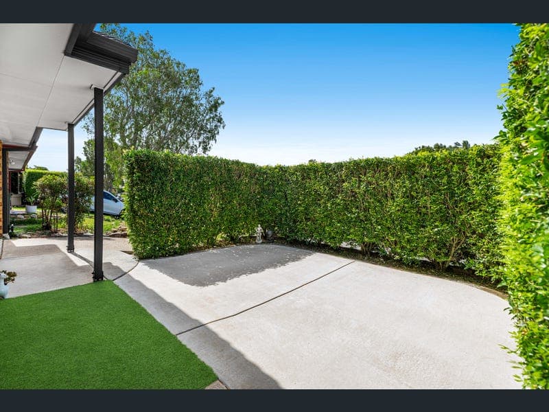 8 Coonungai Place, Tingalpa — photo 1 of 5