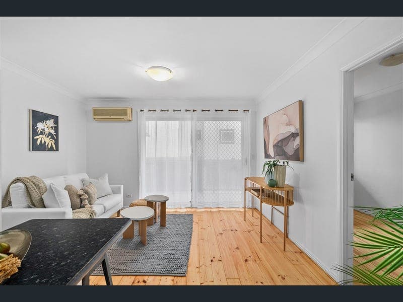 3/88 Cleveland Street, Stones Corner — photo 1 of 5