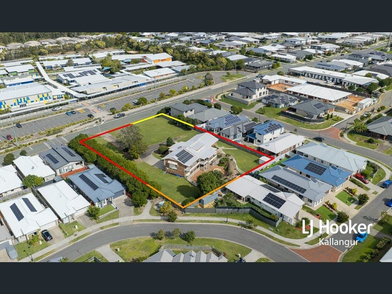 40 Wesley Road, Griffin — photo 1 of 5