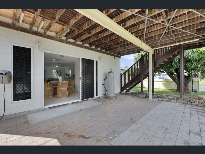 27 Schaefer Street, West Mackay — photo 1 of 5