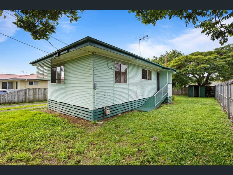 29 McKeering Street, Bracken Ridge — photo 1 of 5