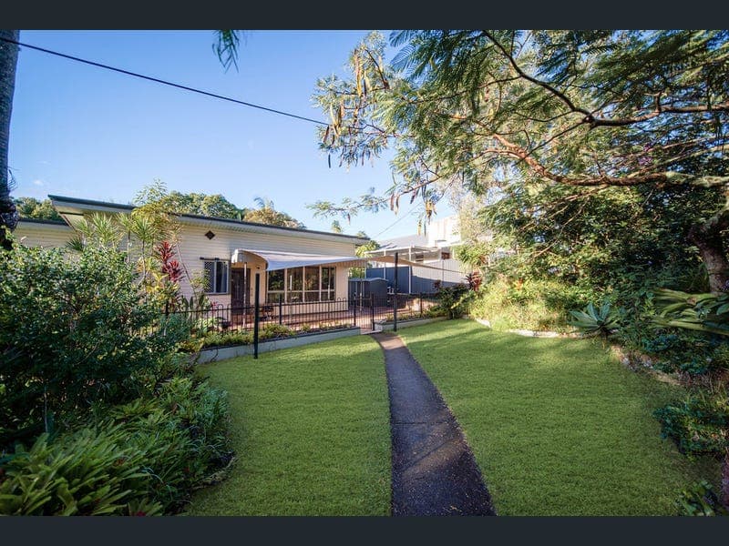 9 McKenzie Road, Woombye — photo 1 of 5