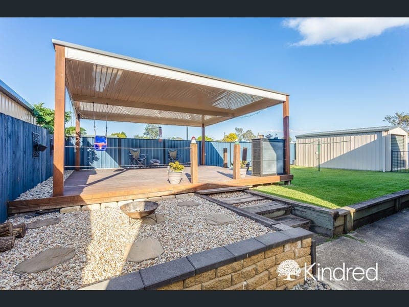 6 Elna Court, Deception Bay — photo 1 of 5