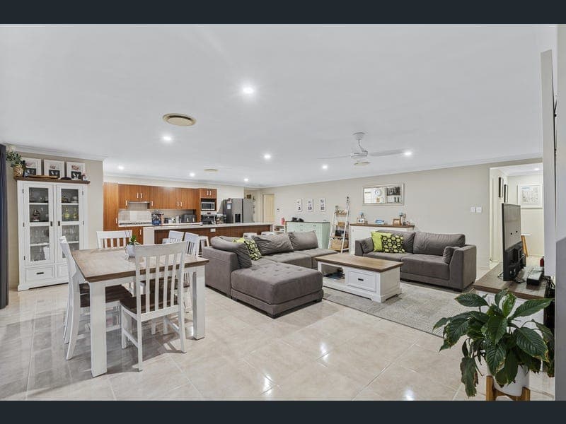23 Humber Street, Upper Coomera — photo 1 of 5