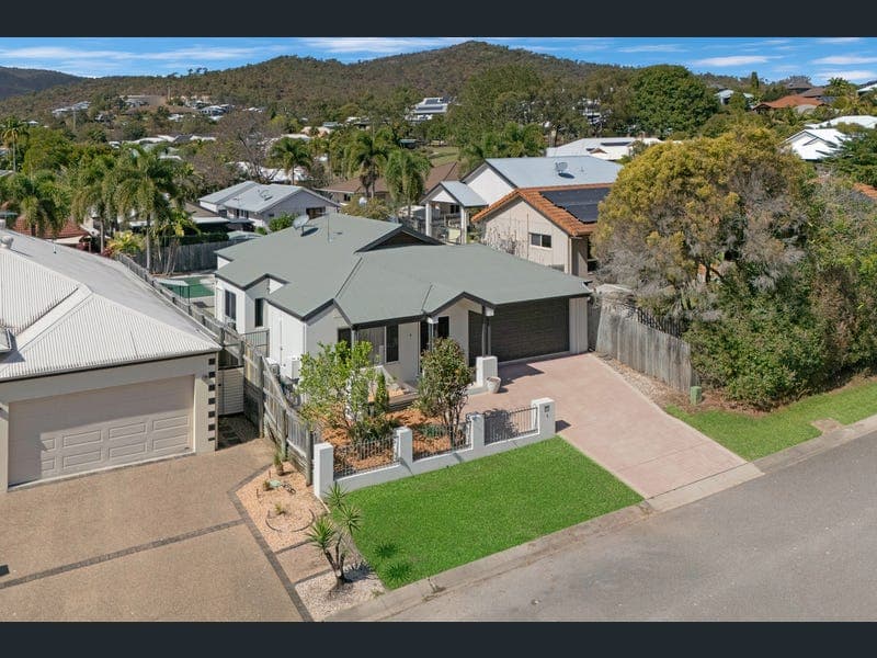 8 Ribbonwood Court, Douglas — photo 1 of 5