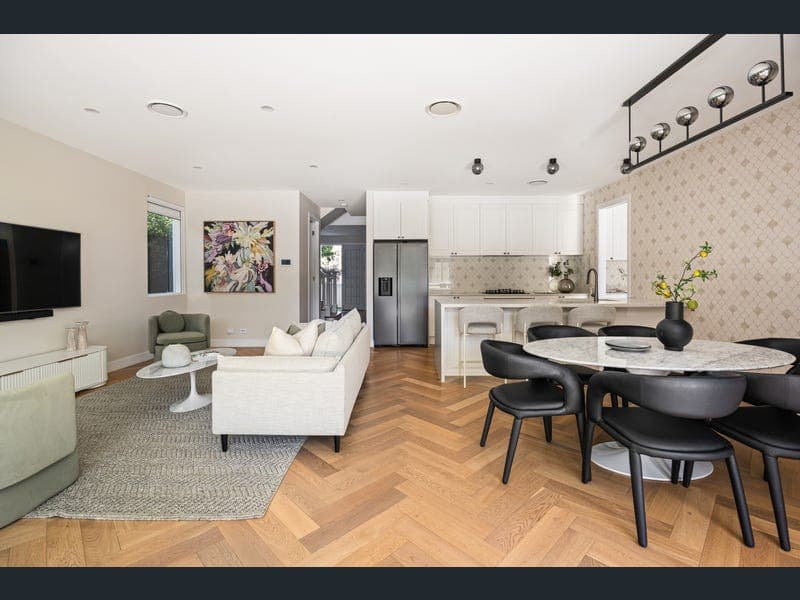 20 Swansea Street, Annerley — photo 1 of 5