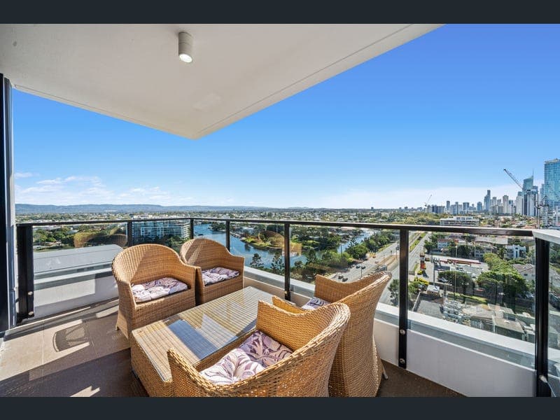 71/2729-2733 Gold Coast Highway, Broadbeach — photo 1 of 5
