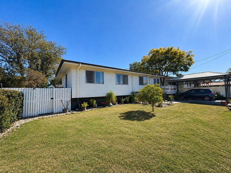 2 Scougall Street, Dalby — photo 1 of 5