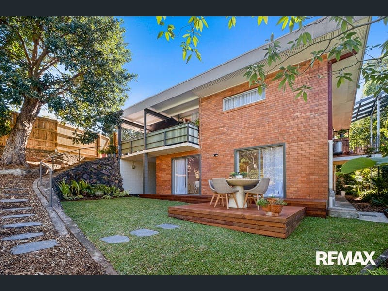 2/9 Lamington Terrace, Nambour — photo 1 of 5