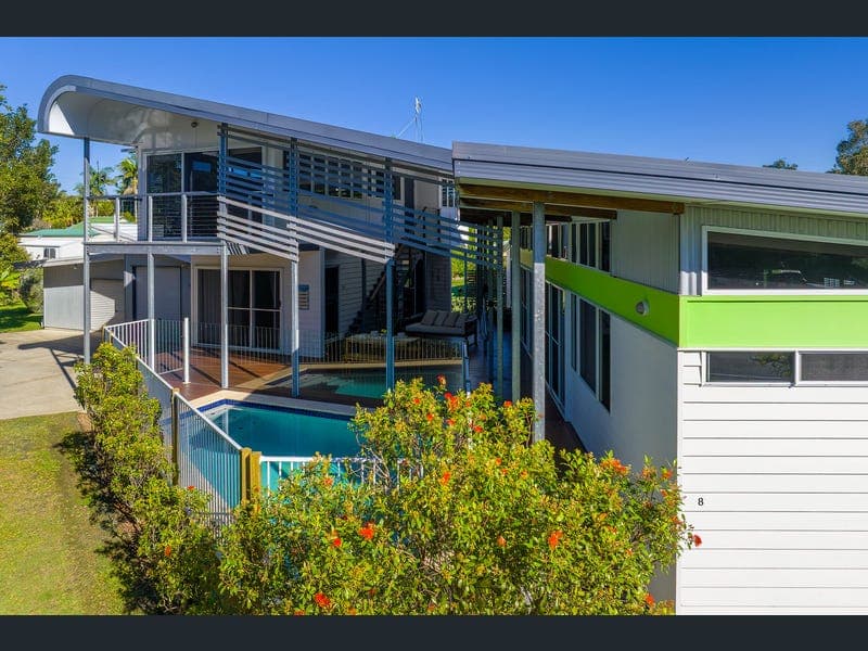 8 Beattie Court, Tin Can Bay — photo 1 of 5