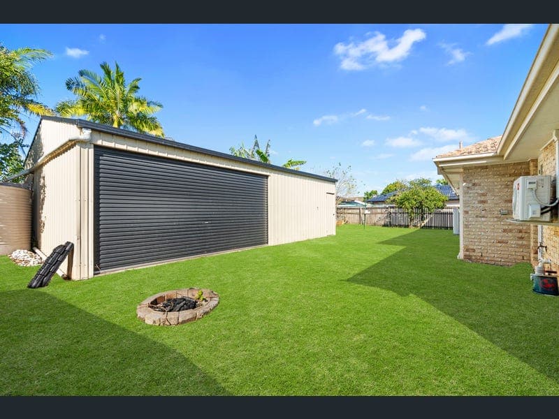 35-37 Allora Street, Waterford West — photo 1 of 5