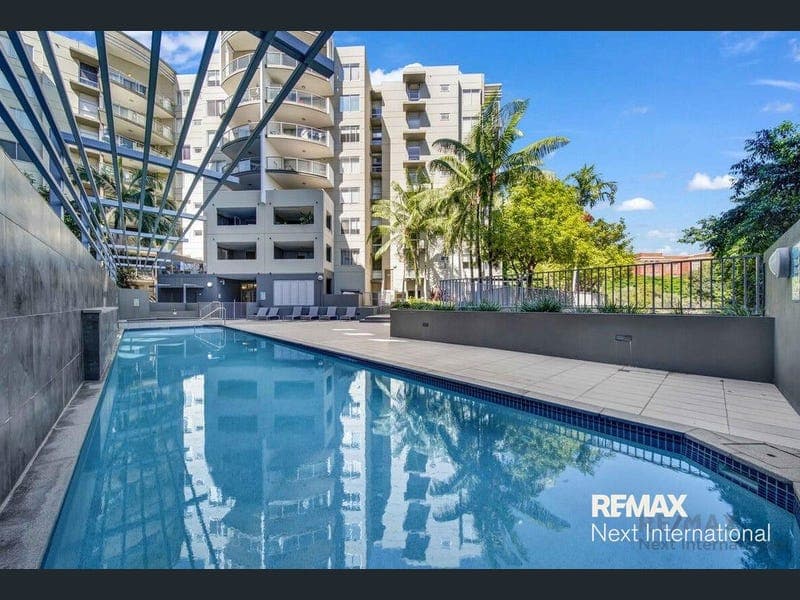 10/62 Cordelia Street, South Brisbane — photo 1 of 5